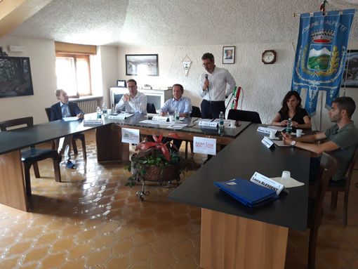 Uncem e Open Fibra siglano accordo per la banda ultra larga nei comuni montani