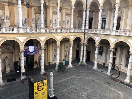 Unito: raddoppiano le spese dell’energia, ma il bilancio di previsione è in crescita del 6%