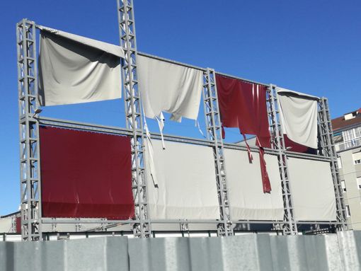 Le &quot;vele&quot; dello Stadio Filadelfia danneggiate dal vento: si riaccende la polemica nel quartiere