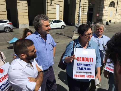 &quot;Governo e Regione si facciano sentire anche con colossi come la Vodafone&quot;