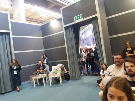 #SalTo18, poche sedie per David Foster Wallace, il pubblico resta fuori