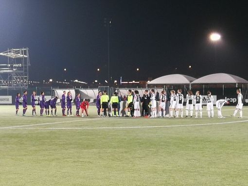 Juventus Women e Fiorentina in campo lo scorso anno a Vinovo: all'epoca vinsero le bianconere, ieri sera le viola si sono prese la rivincita. Juventus Women e Fiorentina in campo lo scorso anno a Vinovo: all'epoca vinsero le bianconere, ieri sera le viola si sono prese la rivincita.