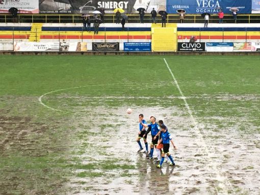 Verbania–Borgosesia: terzo rinvio in un mese per le condizioni del campo