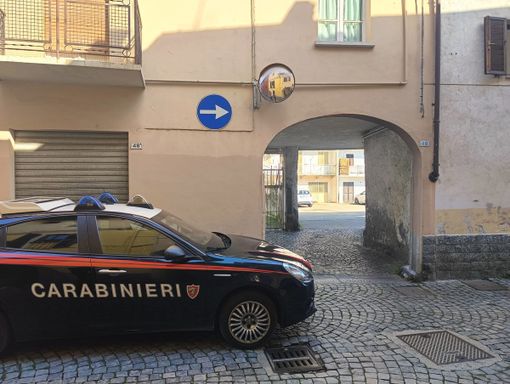 L'intervento dei carabinieri per un tentato omicidio L'intervento dei carabinieri per un tentato omicidio