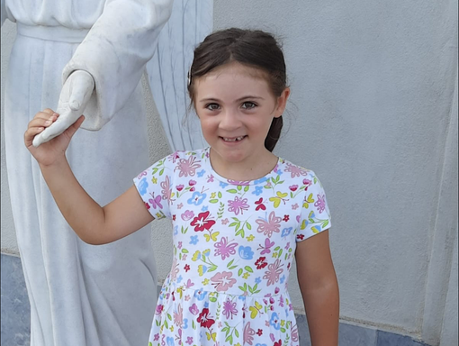 Frecce Tricolori: a San Francesco al Campo una fiaccolata per la piccola Laura Frecce Tricolori: a San Francesco al Campo una fiaccolata per la piccola Laura