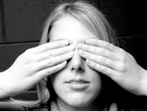 L'Uici al SalTo22: una cabina per registrare gli audiolibri per aiutare chi non vede