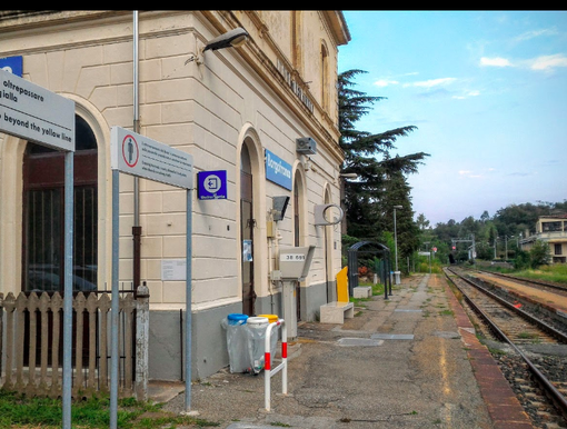 Città Metropolitana contro la soppressione delle fermate Città Metropolitana contro la soppressione delle fermate