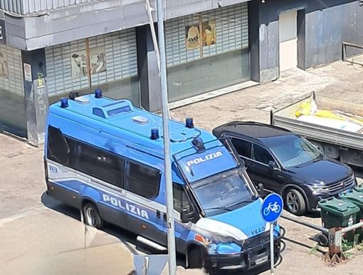 Controlli notturni (e telecamere) contro lo spaccio in via Nizza