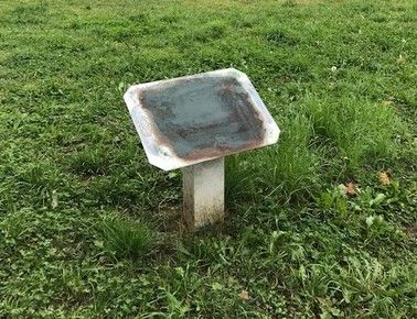 Torino, vandalizzata la targa dei giardini ex Venchi Unica di Pozzo Strada