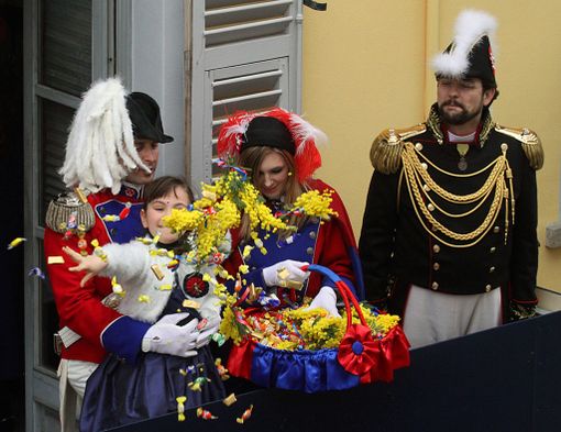 Storico Carnevale di Ivrea, si avvicina la presentazione degli Abbà Storico Carnevale di Ivrea, si avvicina la presentazione degli Abbà