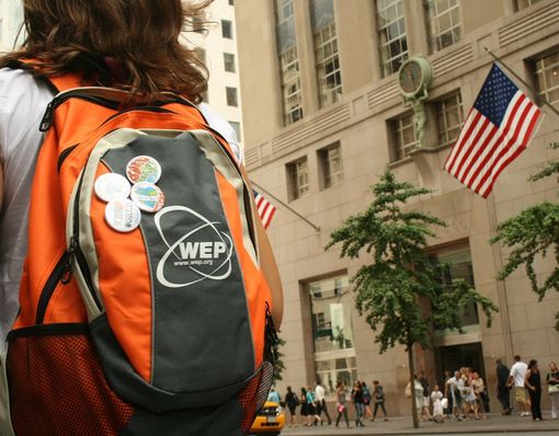 In giro per il mondo come ragazza alla pari: incontro informativo gratuito a Torino