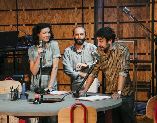A San Pietro in Vincoli una tragicommedia a puntate: debutta &quot;Radio International&quot;