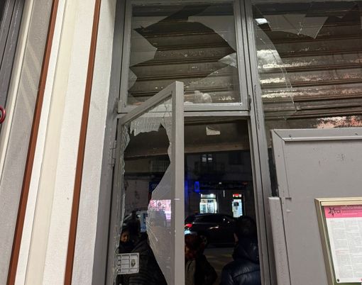 Bomba carta contro il circolo Banfo, Lo Russo: "Episodio gravissimo" Bomba carta contro il circolo Banfo, Lo Russo: "Episodio gravissimo"