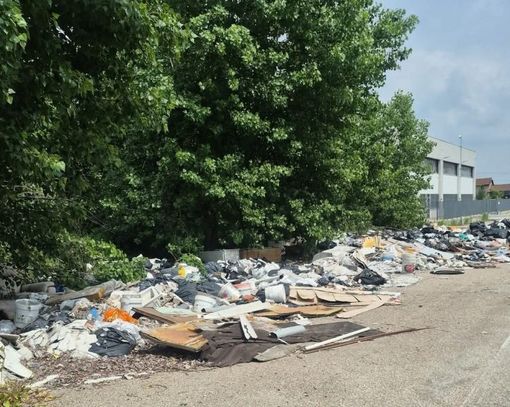 Moncalieri, scoperta un'altra discarica a cielo aperto
