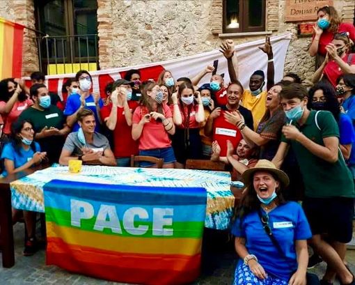 Rientrati a Nichelino i giovani protagonisti del progetto "Spostiamo mari e monti" Rientrati a Nichelino i giovani protagonisti del progetto "Spostiamo mari e monti"