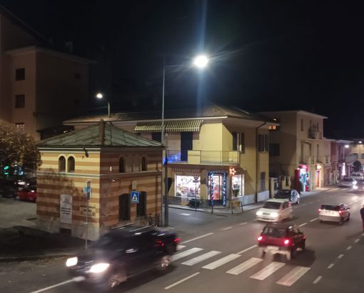 Rissa in pieno centro a Luserna San Giovanni: giovane sanguinante trova soccorso in ferramenta Rissa in pieno centro a Luserna San Giovanni: giovane sanguinante trova soccorso in ferramenta