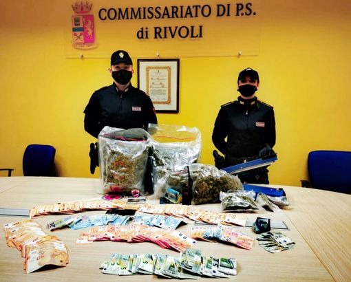poliziotti droga sequestrata