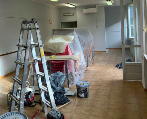 Centro d'Incontro Cavoretto: nuova tinta ai muri e manutenzione nei locali di piazza Freguglia