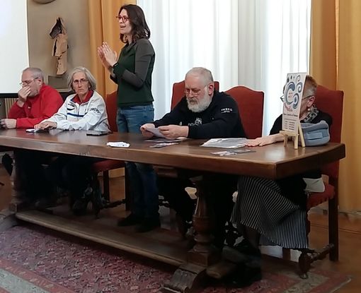 Genre a una conferenza a del 22 febbraio a Pinerolo (secondo da destra)