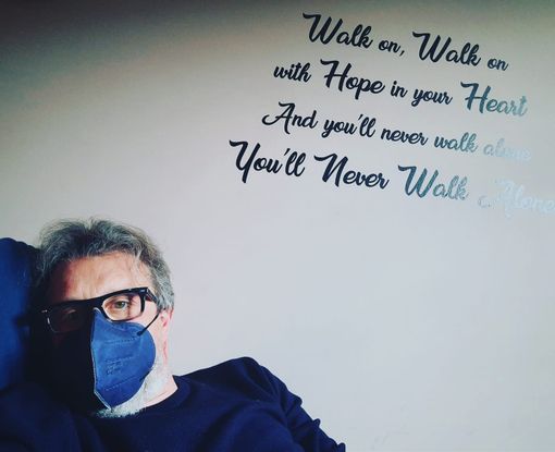 "Ti lascia cicatrici nella testa profonde e belle spesse"