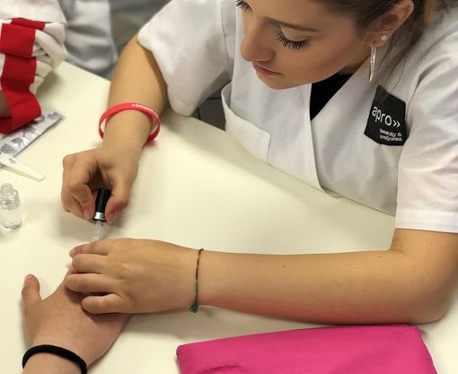 Gli allevi di Apro Beauty & Wellness premiati a Torino al concorso di acconciatura “Black and Wild” Gli allevi di Apro Beauty & Wellness premiati a Torino al concorso di acconciatura “Black and Wild”