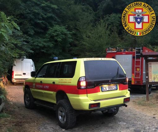 mezzo del soccorso alpino mezzo del soccorso alpino