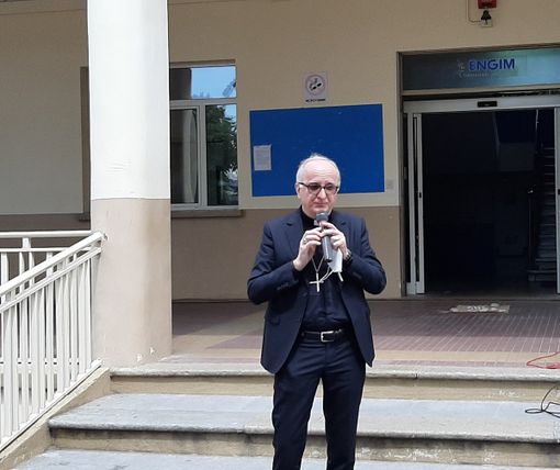 Il vescovo Derio Olivero