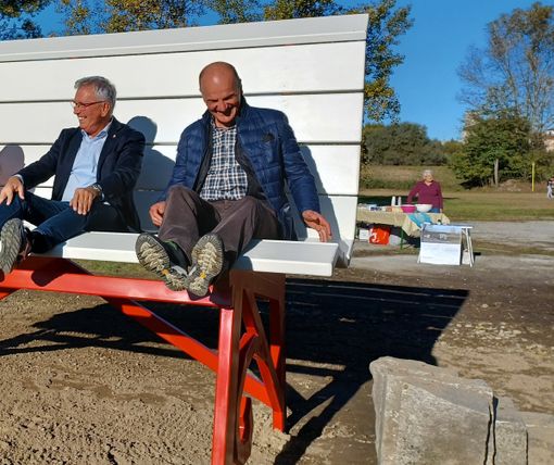 Chivasso, una piazza intitolata al Club Alpino Italiano Chivasso, una piazza intitolata al Club Alpino Italiano