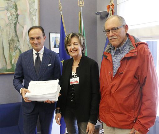 consegna delle firme consegna delle firme