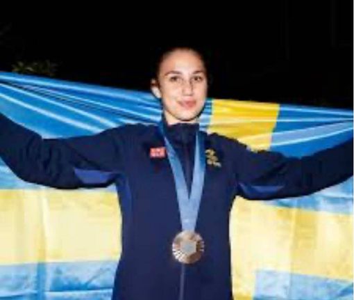 Tara Babulfath, bronzo a Parigi nel 2024, a San Mauro con la nazionale svedese