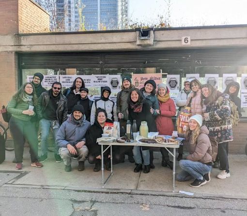 persone che manifestano persone che manifestano