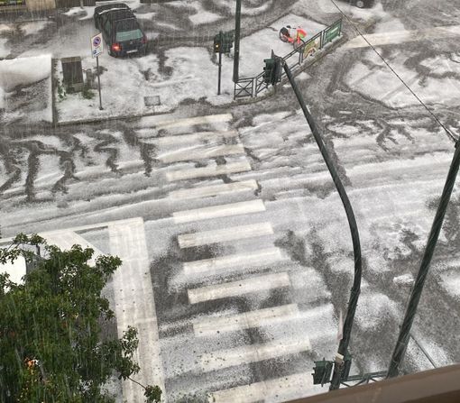 Anche Madonna di Campagna fa i conti con la grandine