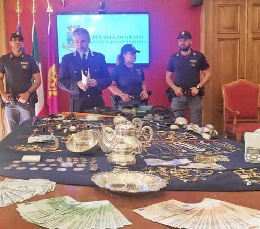 Furti in appartamento e chiave bulgara: tre fermati per ricettazione
