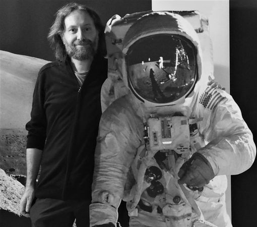 Un viaggio nell’universo con i drabble di Patrizio Righero