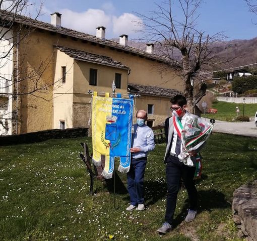 Renzo Costantin, sindaco di Pramollo (a destra) Renzo Costantin, sindaco di Pramollo (a destra)