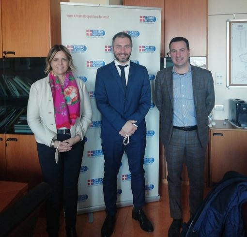 Città metropolitana riconosce e sostiene le esigenze della Zona omogenea 7 Ciriacese-Valli di Lanzo Città metropolitana riconosce e sostiene le esigenze della Zona omogenea 7 Ciriacese-Valli di Lanzo