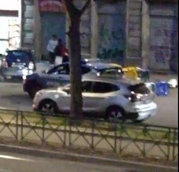 Rissa ieri sera in corso Giulio Cesare