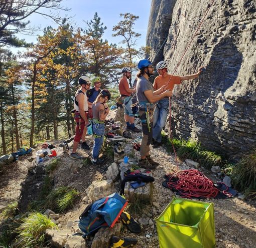 Il Cai Pinerolo compirà 100 anni, ma gli iscritti calano: “Ci servono i giovani” [VIDEO]