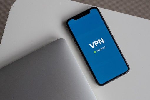 Navigare in sicurezza online: le VPN, cosa sono e come funzionano?