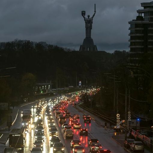 Rete elettrica ucraina, le richieste di Zelensky e la realtà dei trasformatori