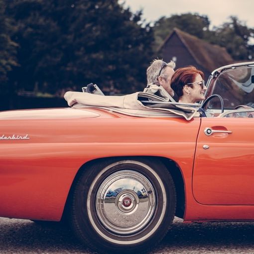 Auto nuova senza targa: come assicurarla