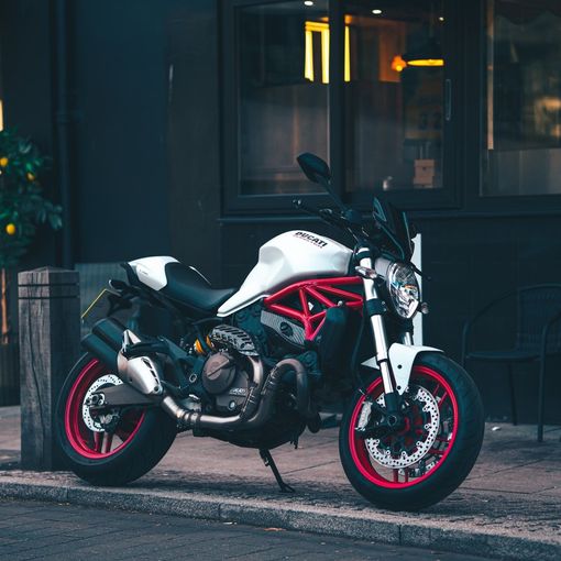 Perché cambiare la marmitta di una moto Ducati?