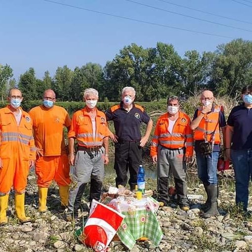 Un prezioso intervento di prevenzione da parte degli Amici del Po di Chivasso e delle squadre AIB di Castagneto Po e di Casalborgone