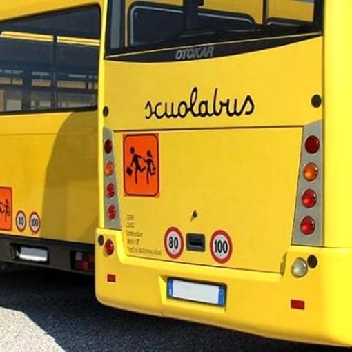 Chivasso ha due nuovi scuolabus