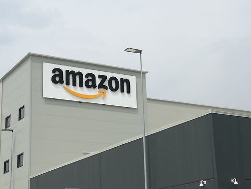 Coronavirus, i sindacati chiedono maggiori sicurezze per i dipendenti di Amazon