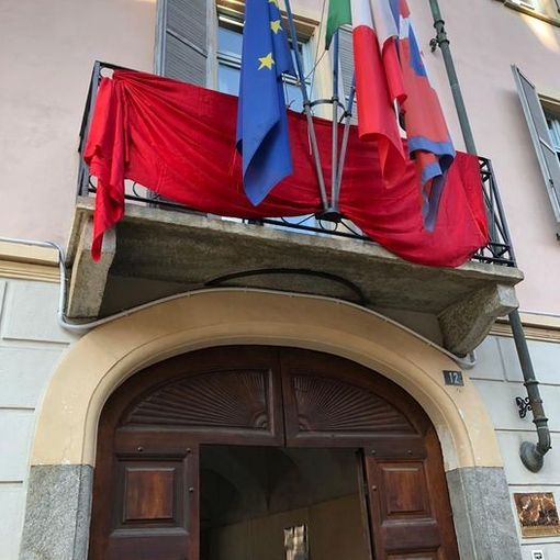 Il balcone del Municipio di Volpiano