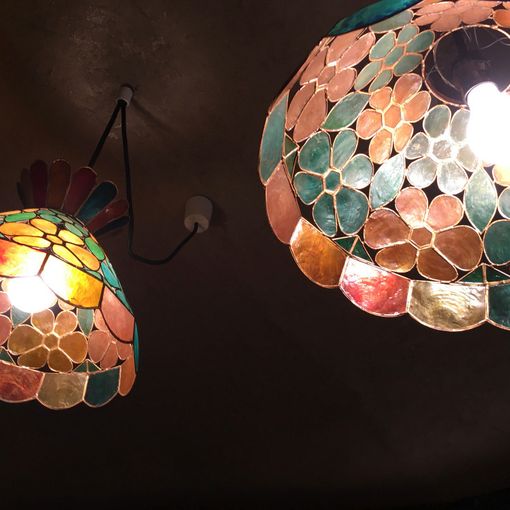 Lampadari di Murano: L'Arte dell'Abbinamento con i Mobili