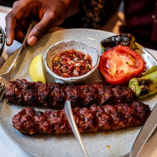 Attrezzature per kebab: tutto ciò di cui hai bisogno per aprire il tuo kebab