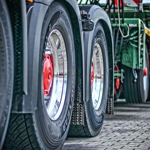 Trasporto FTL, LTL e Groupage: quali sono le differenze?