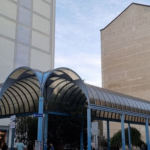 Pinerolo punta a trasformare i Portici blu in una piazzetta
